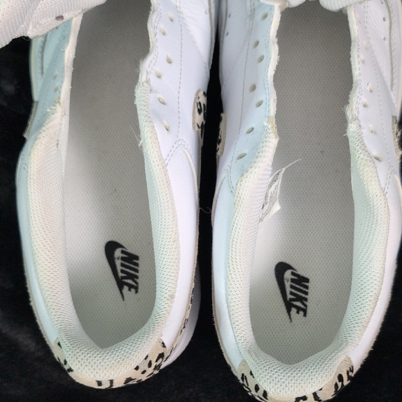 Nike White Sneakers with Leopard Print Swoosh - Picture 10 of 11